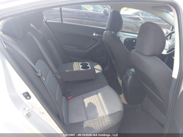 KIA Forte 2016 KNAFX4A83G5530460 Image 8