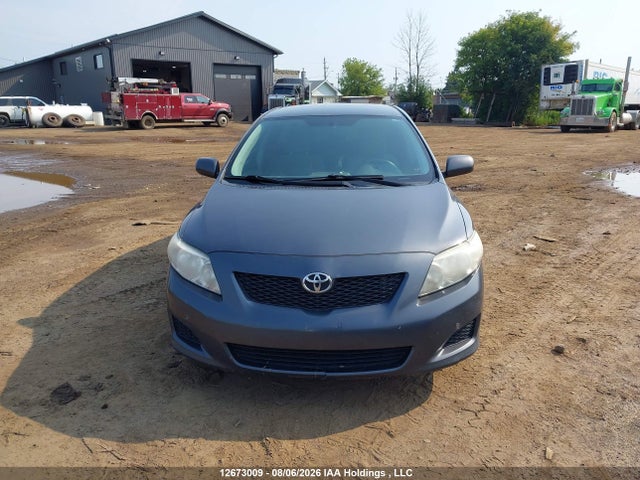 2010 Toyota Corolla Ce მანქანა იყიდება აუქციონზე, vin: 2T1BU4EEXAC293048, აუქციონის ნომერი: 12673009