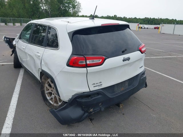 Jeep Cherokee North 2014 1C4PJMCB3EW323155 Image 3