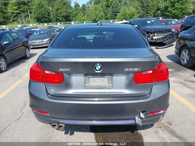 WBA3B3C59FF547786 BMW 328i Xdrive