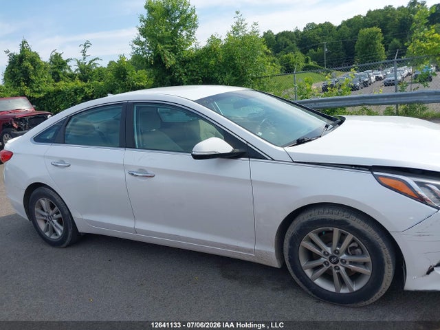2015 Hyundai Sonata Gls მანქანა იყიდება აუქციონზე, vin: 5NPE24AF7FH110078, აუქციონის ნომერი: 12641133