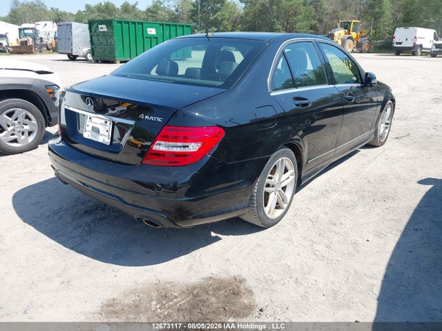 Aukcja sprzedaży 2013 Mercedes-benz C 300 4matic, vin: WDDGF8AB7DA856994, numer aukcji: 12673117