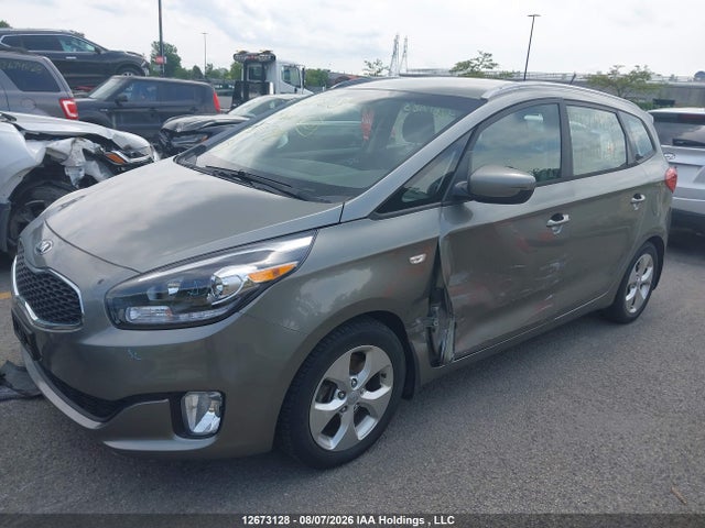 Продаж на аукціоні авто 2015 Kia Rondo Lx/lx Value/lx Winter Edition, vin: KNAHT8A3XF7120242, номер лоту: 12673128