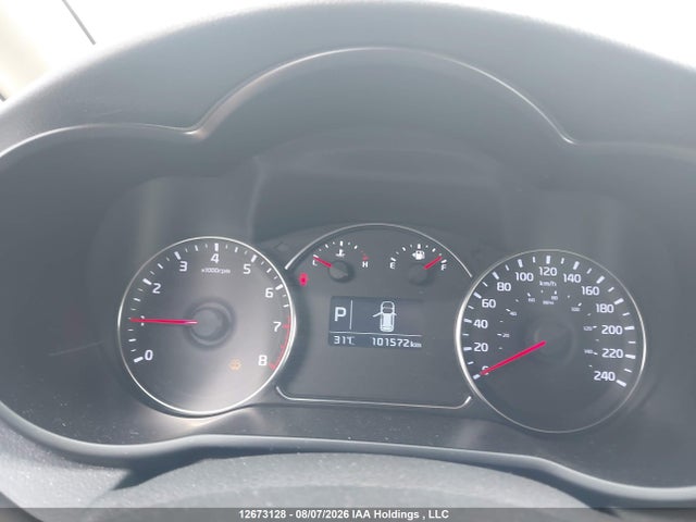 Продаж на аукціоні авто 2015 Kia Rondo Lx/lx Value/lx Winter Edition, vin: KNAHT8A3XF7120242, номер лоту: 12673128
