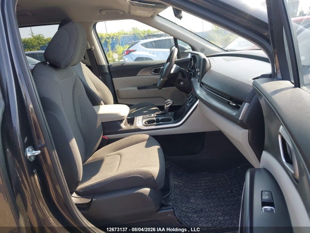 12673137 :رقم المزاد ، KNDNB5H37P6284312 vin ، 2023 Kia Carnival Lx/lx+ مزاد بيع