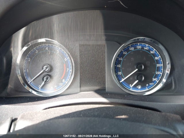 2T1BURHE4KC132754 Toyota COROLLA SE
