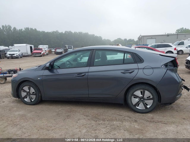 2019 Hyundai Ioniq Hybrid Essential მანქანა იყიდება აუქციონზე, vin: KMHC75LC2KU166202, აუქციონის ნომერი: 12673158