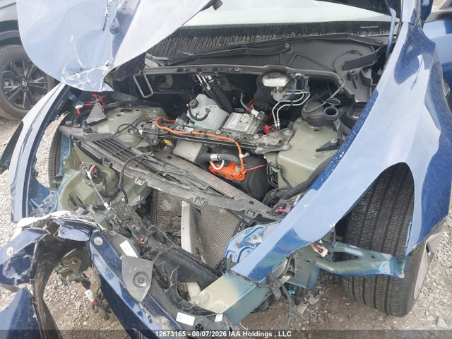 Tesla Model Y 2023 LRWYGDEE6PC105139 Image 10
