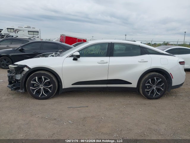 Продаж на аукціоні авто 2023 Toyota Crown Xle/limited, vin: JTDAAAAF0P3000244, номер лоту: 12673170
