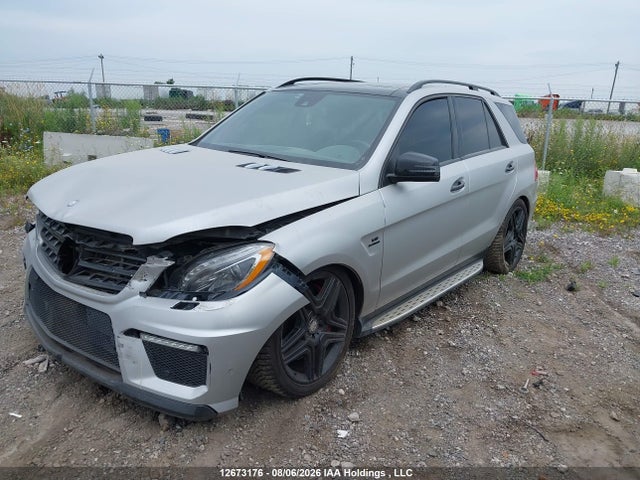 12673176 :رقم المزاد ، 4JGDA7EB9DA220699 vin ، 2013 Mercedes-benz Ml 63 Amg مزاد بيع