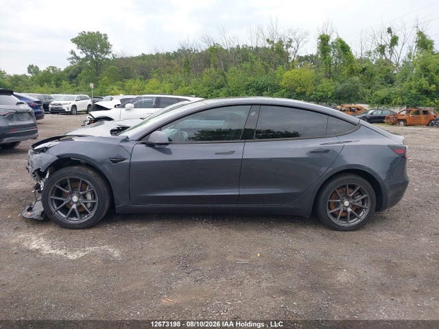 Tesla MODEL 3 2023 5YJ3E1EA0PF482597 Image 13