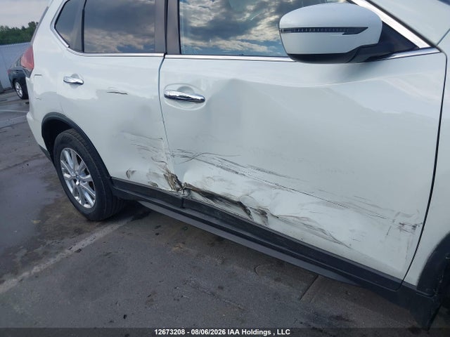 Nissan ROGUE S/SV 2019 5N1AT2MT7KC820956 Image 6