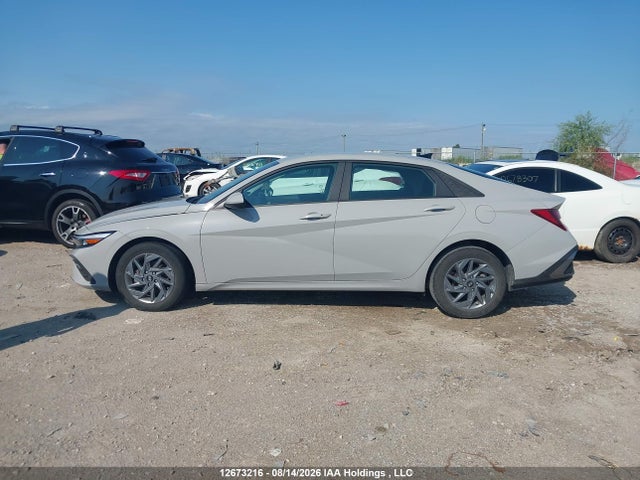 KMHLM4DG3RU714786 Hyundai Elantra