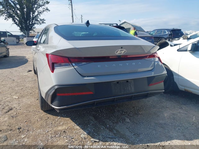 KMHLM4DG3RU714786 Hyundai Elantra