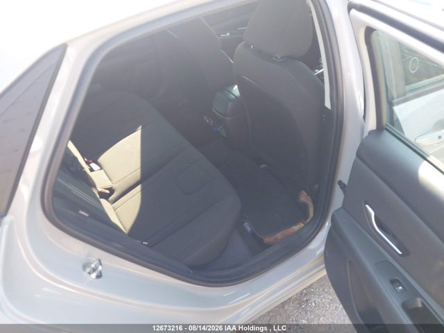KMHLM4DG3RU714786 Hyundai Elantra