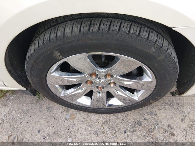 12673237 :رقم المزاد ، 1G4GC5ED3BF212689 vin ، 2011 Buick Lacrosse Cxl مزاد بيع
