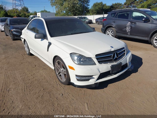 12673248 :رقم المزاد ، WDDGF8BBXCA734806 vin ، 2012 Mercedes-benz C 300 مزاد بيع