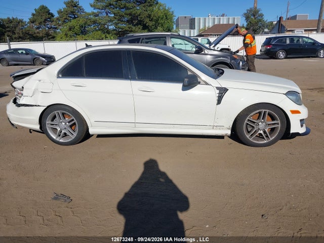 12673248 :رقم المزاد ، WDDGF8BBXCA734806 vin ، 2012 Mercedes-benz C 300 مزاد بيع