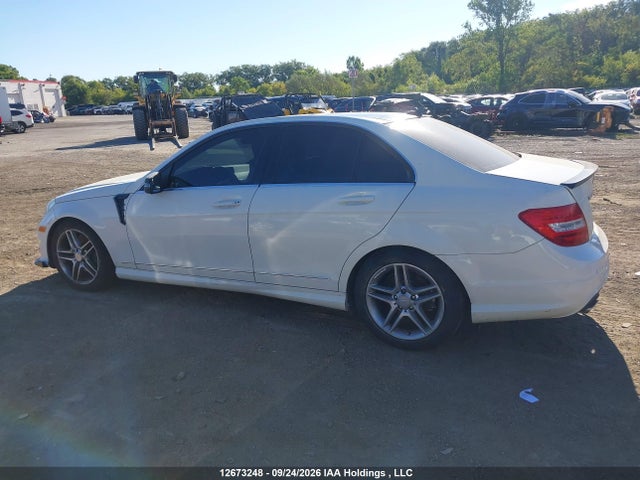 12673248 :رقم المزاد ، WDDGF8BBXCA734806 vin ، 2012 Mercedes-benz C 300 مزاد بيع