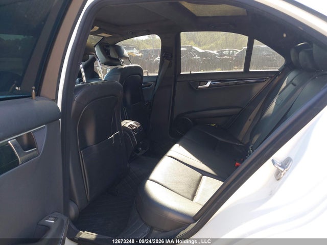 12673248 :رقم المزاد ، WDDGF8BBXCA734806 vin ، 2012 Mercedes-benz C 300 مزاد بيع