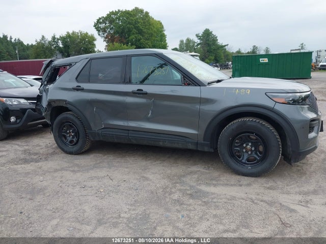 2025 Ford Explorer Police Interceptor მანქანა იყიდება აუქციონზე, vin: 1FM5K8AB0SGA53866, აუქციონის ნომერი: 12673251