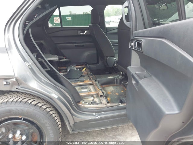 2025 Ford Explorer Police Interceptor მანქანა იყიდება აუქციონზე, vin: 1FM5K8AB0SGA53866, აუქციონის ნომერი: 12673251
