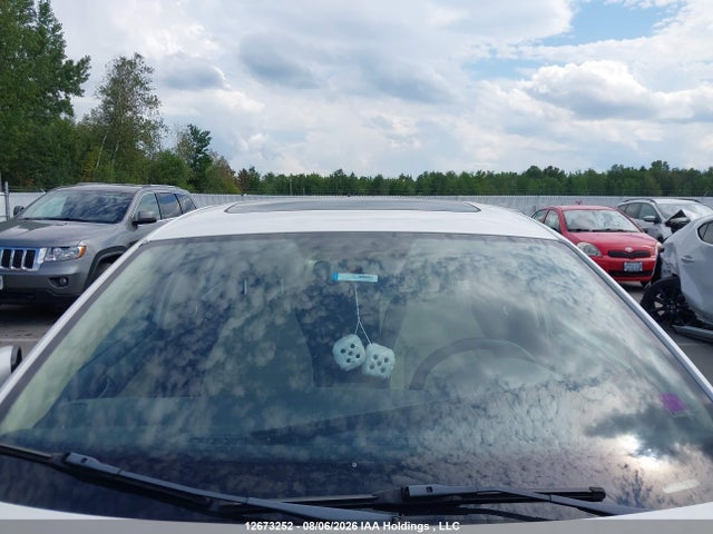 2013 Volkswagen Jetta 2.5l Comfortline/2.5l Sportline მანქანა იყიდება აუქციონზე, vin: 3VWDX7AJ7DM423168, აუქციონის ნომერი: 12673252