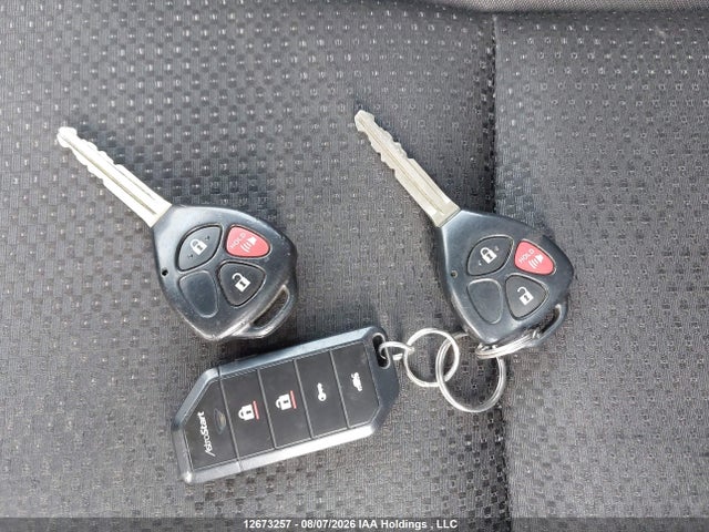 Продажа на аукционе авто 2010 Pontiac Vibe, vin: 5Y2SP6E82AZ413170, номер лота: 12673257