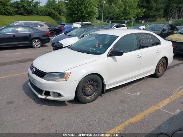 2013 Volkswagen Jetta 2.0l Trendline/2.0l Trendline+ მანქანა იყიდება აუქციონზე, vin: 3VW1K7AJ6DM296737, აუქციონის ნომერი: 12673258