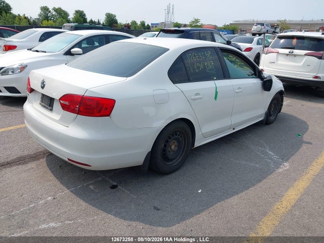 2013 Volkswagen Jetta 2.0l Trendline/2.0l Trendline+ მანქანა იყიდება აუქციონზე, vin: 3VW1K7AJ6DM296737, აუქციონის ნომერი: 12673258