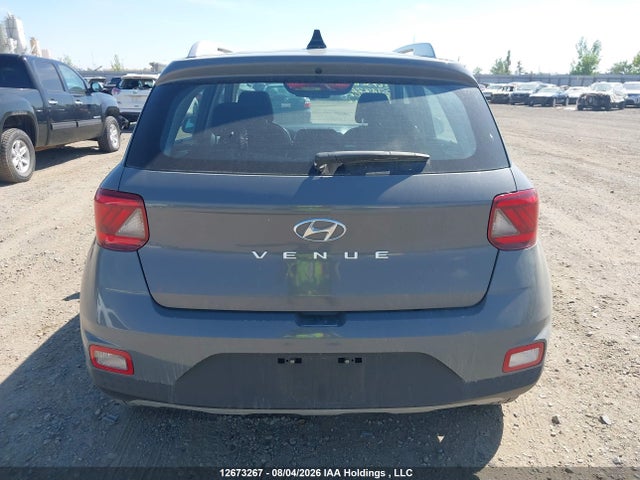 2022 Hyundai Venue Trend მანქანა იყიდება აუქციონზე, vin: KMHRC8A3XNU167760, აუქციონის ნომერი: 12673267