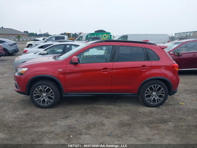 12673271 :رقم المزاد ، JA4AJ4AWXHZ608752 vin ، 2017 Mitsubishi Rvr مزاد بيع