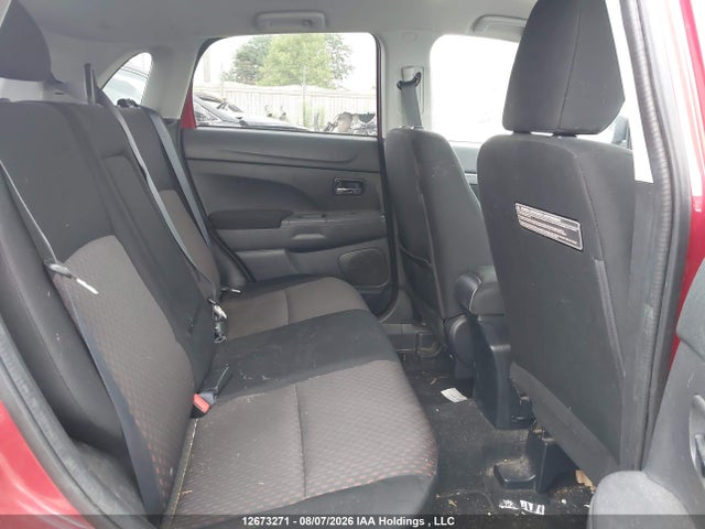 12673271 :رقم المزاد ، JA4AJ4AWXHZ608752 vin ، 2017 Mitsubishi Rvr مزاد بيع
