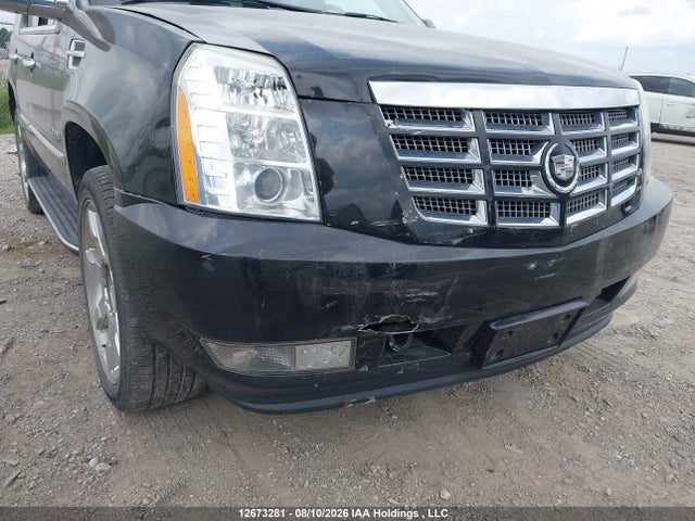Продажа на аукционе авто 2008 Cadillac Escalade Luxury, vin: 1GYFK63838R170606, номер лота: 12673281