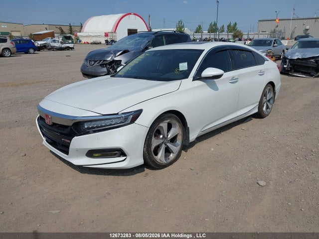 1HGCV2F9XJA800611 Honda ACCORD SEDAN