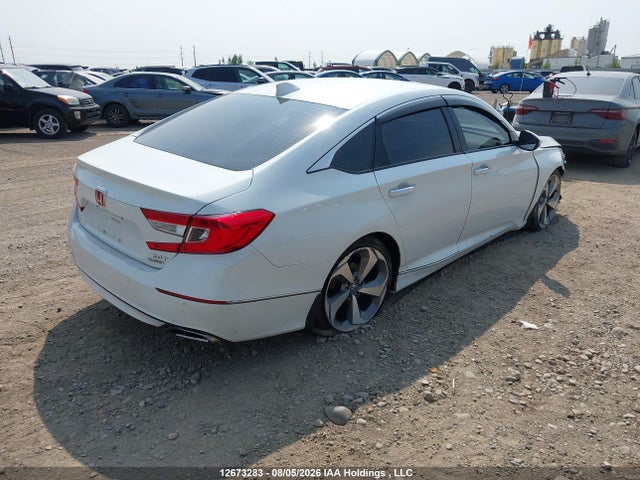 1HGCV2F9XJA800611 Honda ACCORD SEDAN