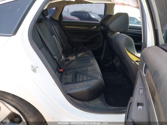 1HGCV2F9XJA800611 Honda ACCORD SEDAN