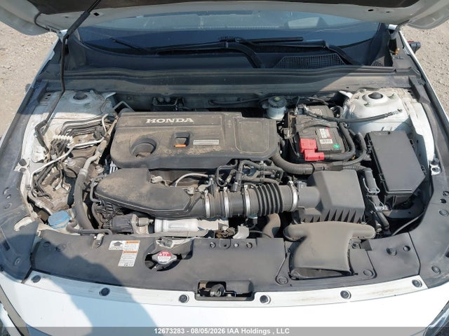 1HGCV2F9XJA800611 Honda ACCORD SEDAN