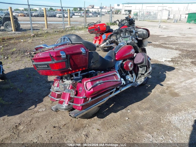 2006 Harley-davidson Flhtcui მანქანა იყიდება აუქციონზე, vin: 1HD1FCW146Y688565, აუქციონის ნომერი: 12631768