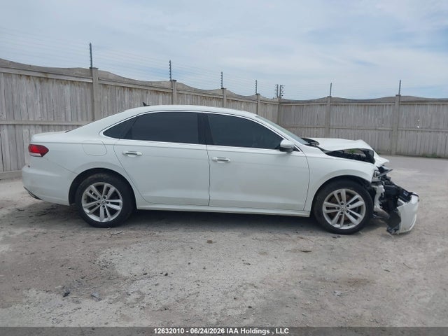 Aukcja sprzedaży 2021 Volkswagen Passat Highline, vin: 1VWBA7A38MC013765, numer aukcji: 12632010
