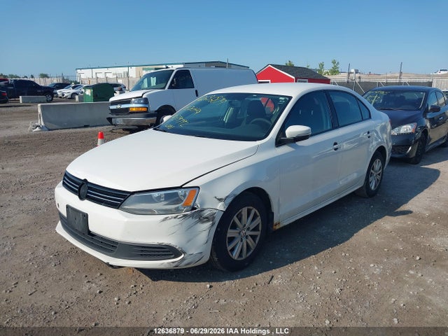 2013 Volkswagen Jetta 2.0l Comfortline მანქანა იყიდება აუქციონზე, vin: 3VWDK7AJ6DM379792, აუქციონის ნომერი: 12636879