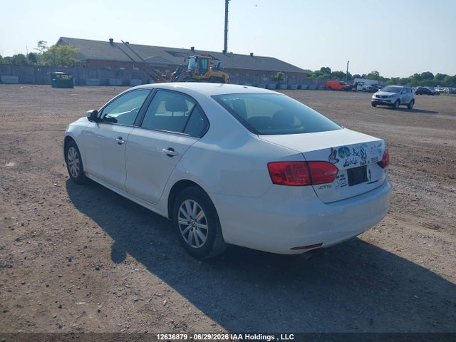 Продажа на аукционе авто 2013 Volkswagen Jetta 2.0l Comfortline, vin: 3VWDK7AJ6DM379792, номер лота: 12636879