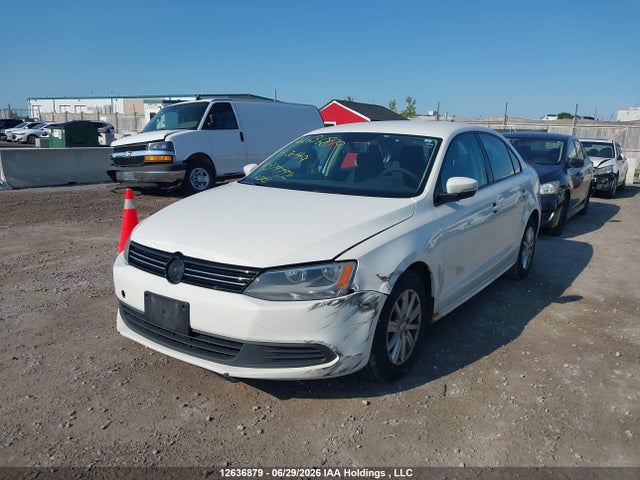 2013 Volkswagen Jetta 2.0l Comfortline მანქანა იყიდება აუქციონზე, vin: 3VWDK7AJ6DM379792, აუქციონის ნომერი: 12636879