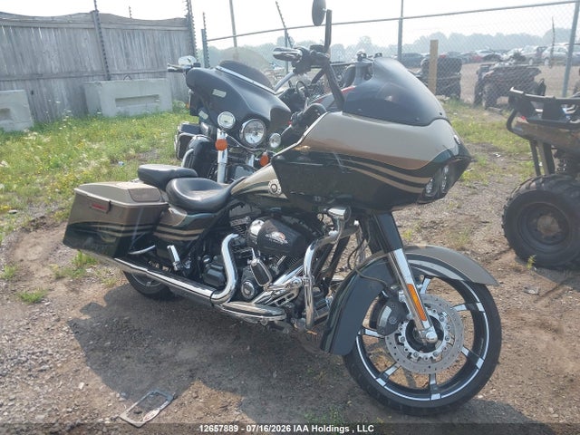 2013 Harley-davidson Fltrxse Cvo Road Glide Custom მანქანა იყიდება აუქციონზე, vin: 1HD1TC819DB962817, აუქციონის ნომერი: 12657889