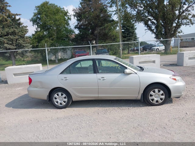 12673292 :رقم المزاد ، 4T1BE32K74U848025 vin ، 2004 Toyota Camry Le/se/xle مزاد بيع
