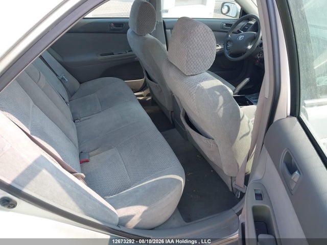 12673292 :رقم المزاد ، 4T1BE32K74U848025 vin ، 2004 Toyota Camry Le/se/xle مزاد بيع