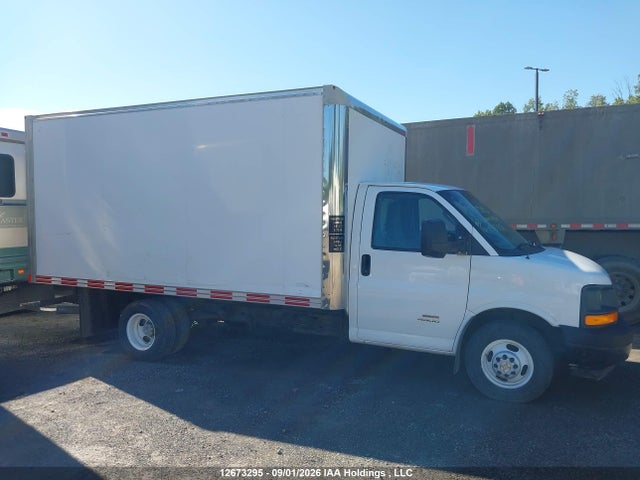 1GB6GUCL1G1178723 Chevrolet Express Cutaway 4500 2sd