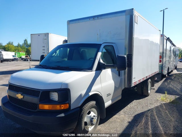 1GB6GUCL1G1178723 Chevrolet Express Cutaway 4500 2sd