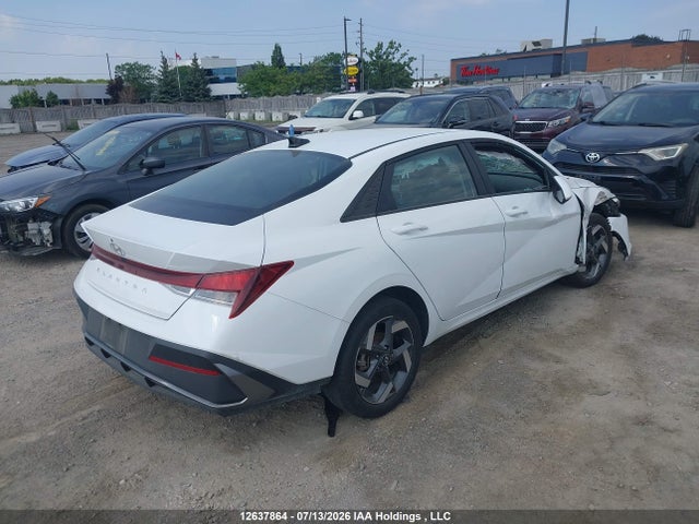 2025 Hyundai Elantra Essential მანქანა იყიდება აუქციონზე, vin: KMHLM4DG6SU899745, აუქციონის ნომერი: 12637864