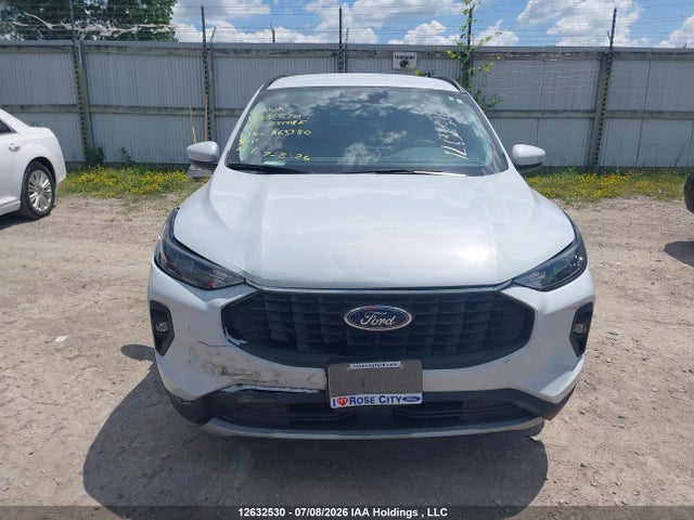 2025 Ford Escape Phev მანქანა იყიდება აუქციონზე, vin: 1FMCU0E15SUA63380, აუქციონის ნომერი: 12632530